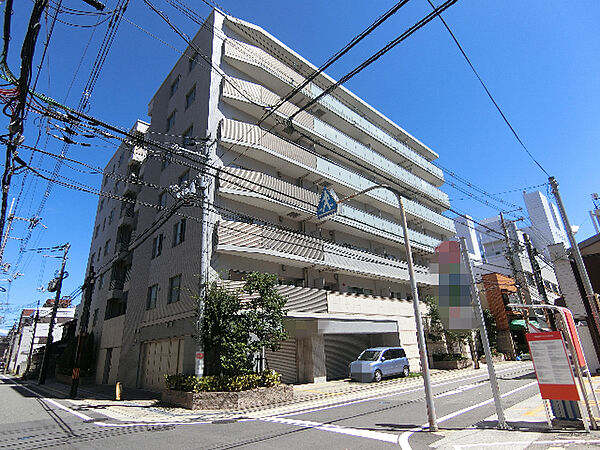 外観：327002057063
