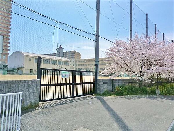 住道中学校