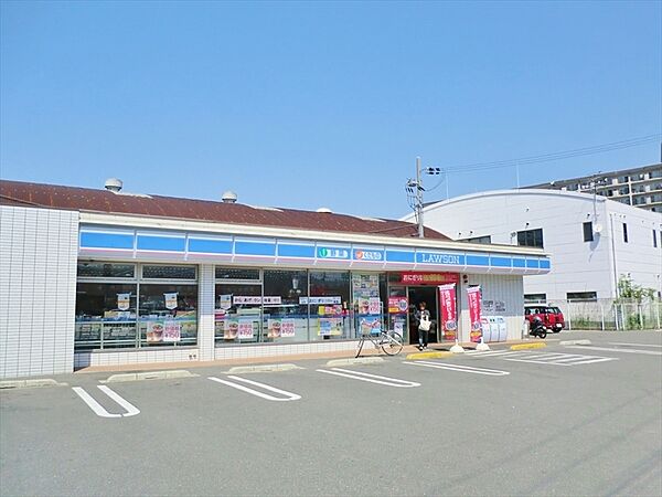 ローソン門真江端店130ｍ徒歩2分