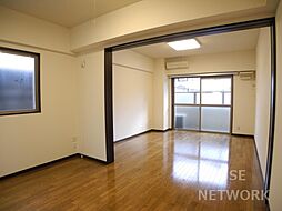 京都市営烏丸線 鞍馬口駅 徒歩5分の賃貸マンション 1階1DKのリビング/ダイニング