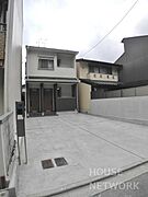 大宮駅より徒歩6分 築9年2ヶ月 2階建の賃貸物件
