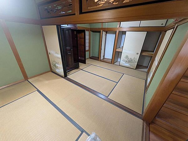 1階