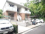 辻堂駅よりバス5分 徒歩4分 築13年8ヶ月 2階建の賃貸物件