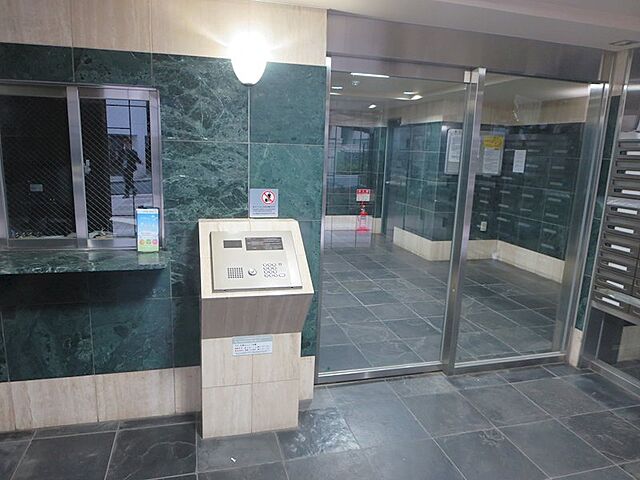 エントランス