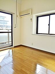 アイディ田園調布 306 3階ワンルームのリビング/ダイニング