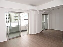 東京臨海高速鉄道りんかい線 品川シーサイド駅 徒歩4分の賃貸マンション 7階1LDKのリビング/ダイニング