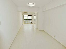 ヴィラ萩 203 2階ワンルームのリビング/ダイニング