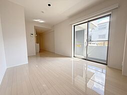 アヴィターレ小山 204 2階ワンルームのリビング/ダイニング