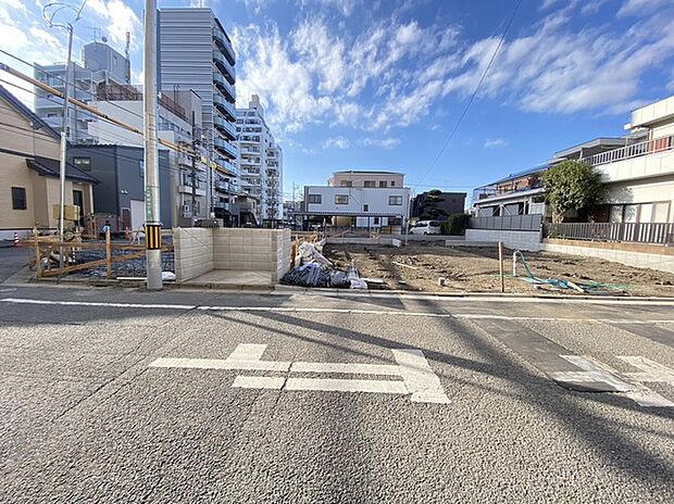 前面道路含む現地写真