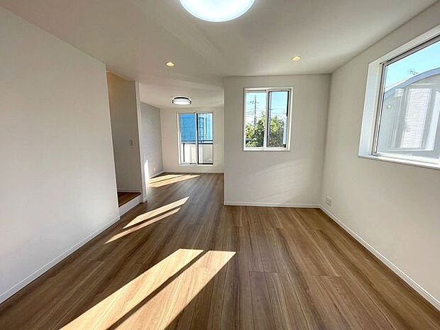 家族団らんの時間も増えそうなくつろぎのLDK。