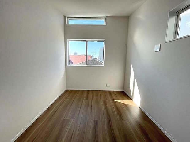 この部屋だれの部屋にしようかな、なんて会話を現地で楽しんでください。