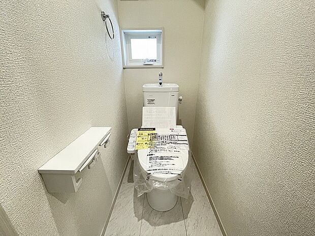 清潔好きには欠かせないウォシュレット機能付き。 