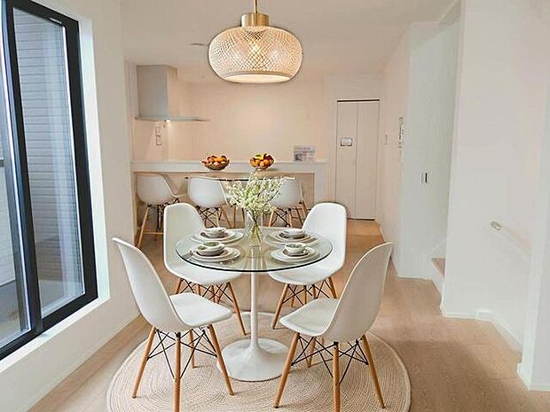 CGで家具を配置しております。家具配置のイメージにご覧ください。