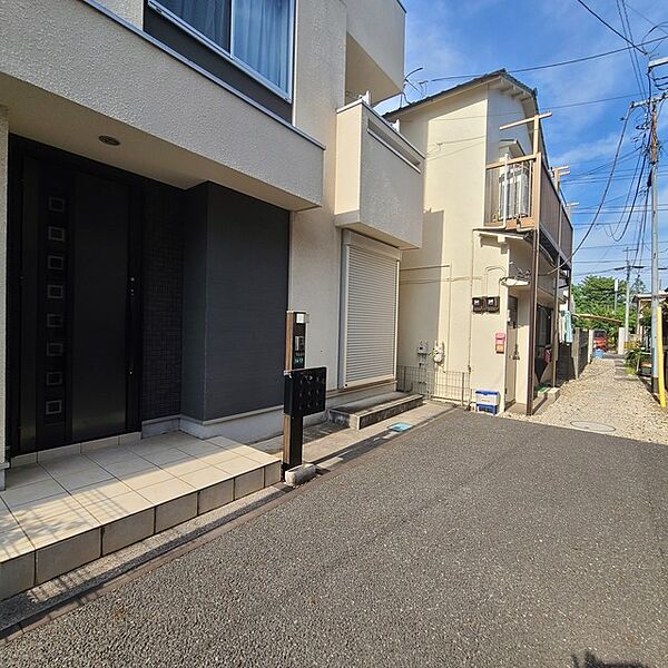 前面道路含む現地写真