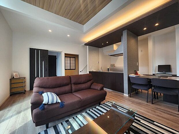 家族団らんの時間も増えそうなくつろぎのLDK。