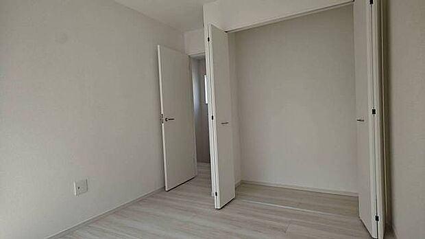 ご家族の思い出も大切にしまっておけるたっぷり収納。