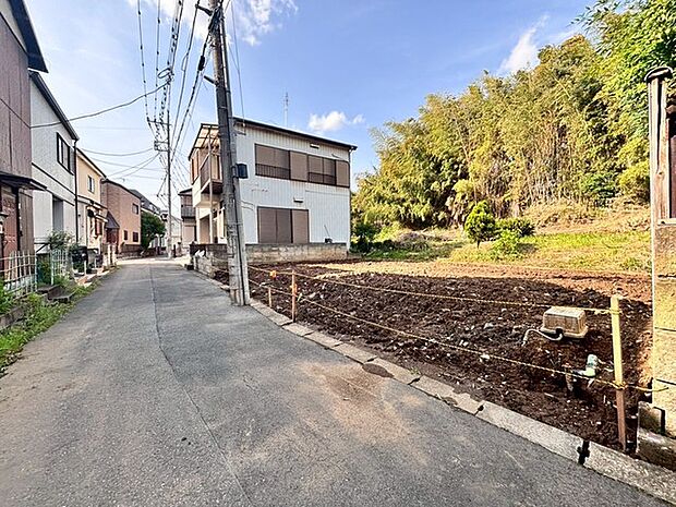 前面道路含む現地写真