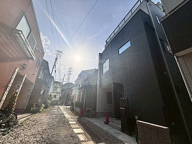 前面道路含む現地写真