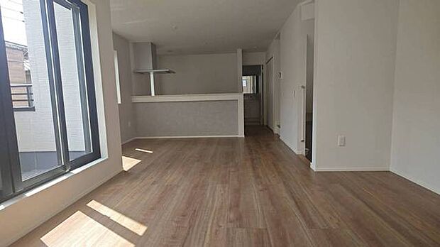 リビングダイニング