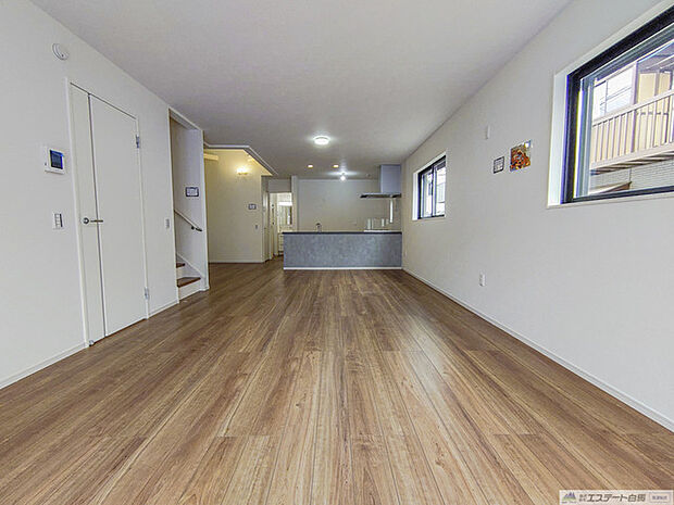 家族団らんの時間も増えそうなくつろぎのＬＤＫ。 