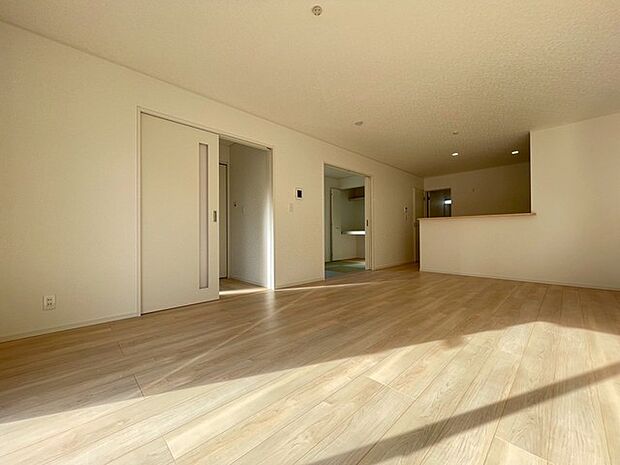 家族団らんの時間も増えそうなくつろぎのLDK。