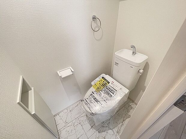 清潔好きには欠かせないウォシュレット機能付き。