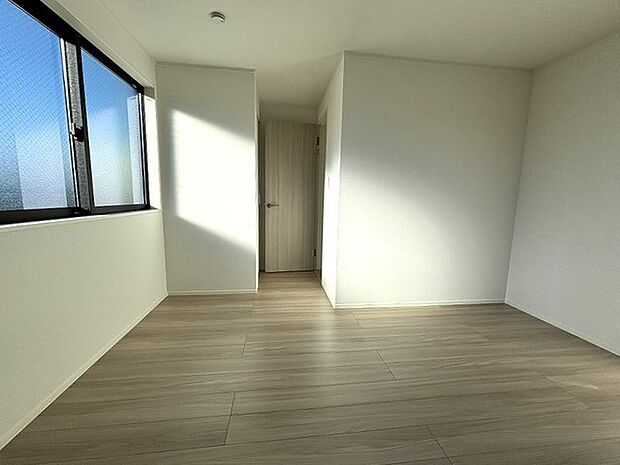 完成済み、実物をじっくりチェックできます。 