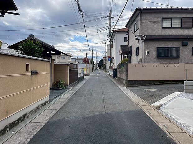 前面道路含む現地写真 