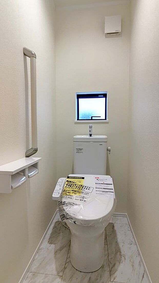 清潔好きには欠かせないウォシュレット機能付き。 