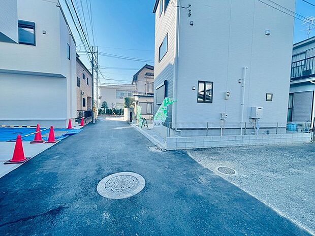 整然とした街並みが、穏やかな日常を彩ります。