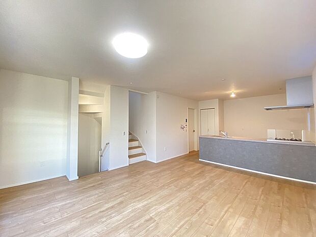 リビングダイニング