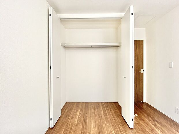 部屋に設けた収納は、住みやすさへのこだわり。