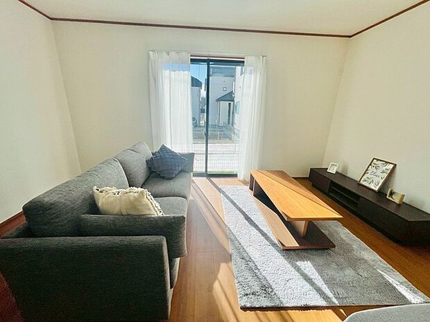 お家の中心となる大きな空間がご家族のコミュニケーションスペースになる筈です。 