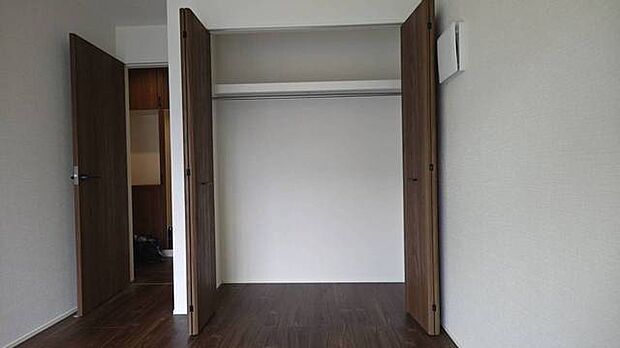 ご家族の思い出も大切にしまっておけるたっぷり収納。