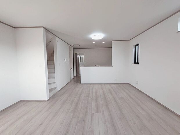 リビングダイニング