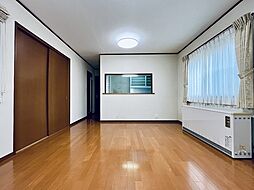 さいたま市浦和区領家4丁目 4LDKのリビング/ダイニング