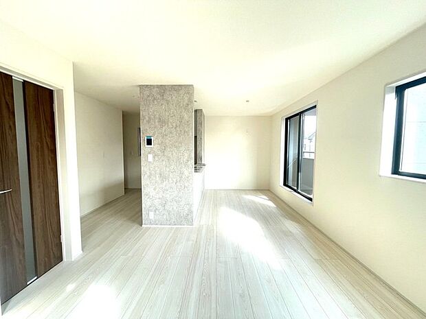 家族団らんの時間も増えそうなくつろぎのＬＤＫ。 