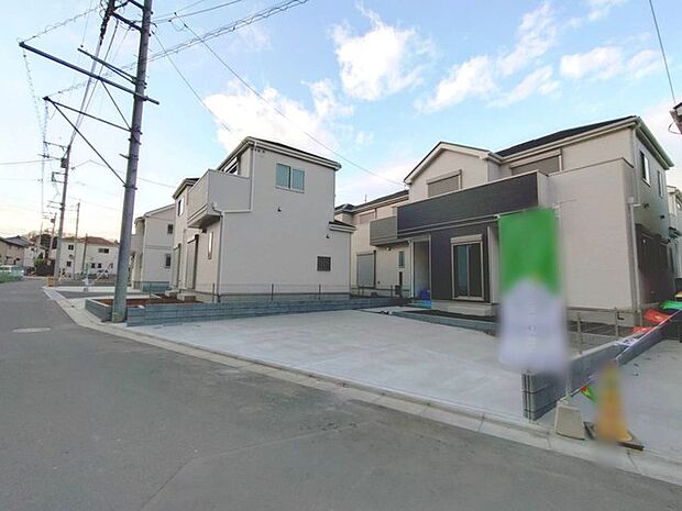 前面道路含む現地写真 