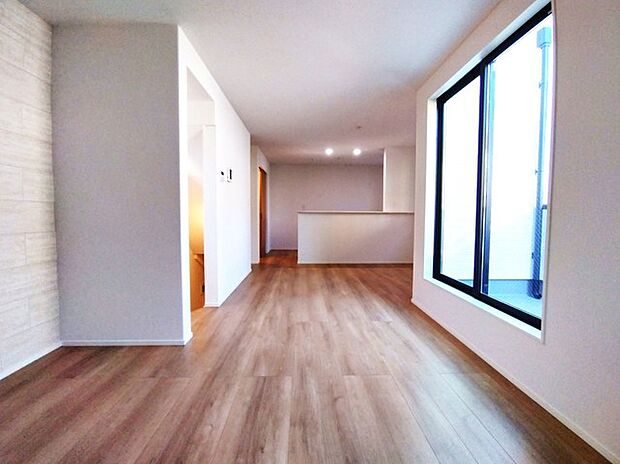 家族団らんの時間も増えそうなくつろぎのLDK。