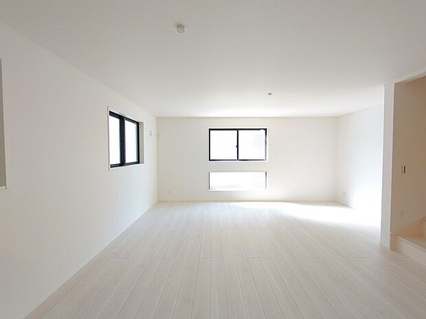 広がる空間に、心地よい気配が満ちています 