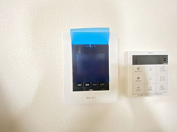 ■ TVモニタ付インタホンでセキュリティ面にも配慮 ■