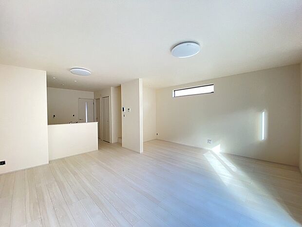 開放感と採光にこだわった広々ＬＤＫ。 