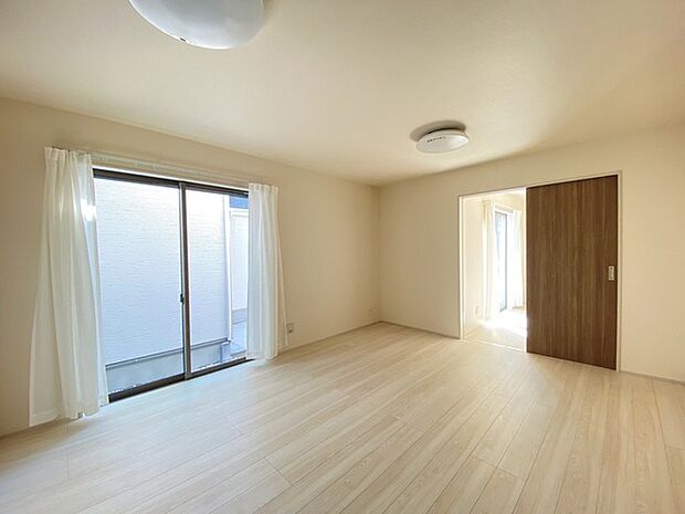 家族団らんの時間も増えそうなくつろぎのLDK。