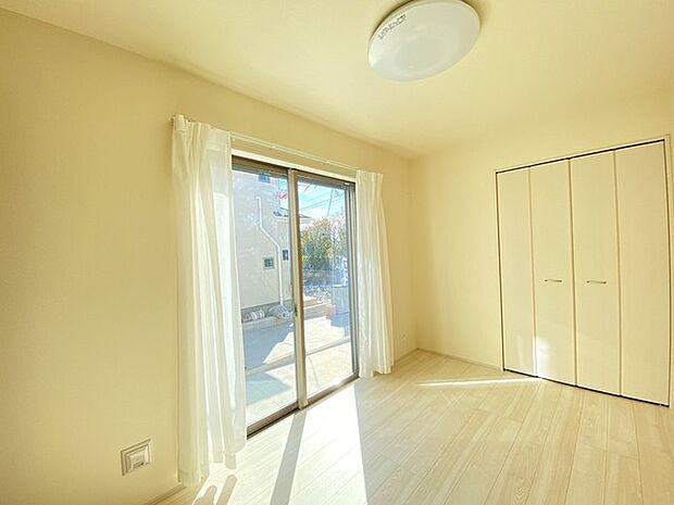 この部屋だれの部屋にしようかな、なんて会話を現地で楽しんでください。 