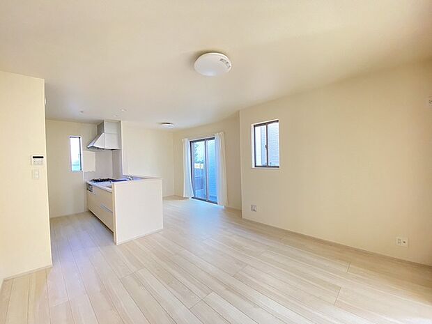 家族団らんの時間も増えそうなくつろぎのＬＤＫ。 