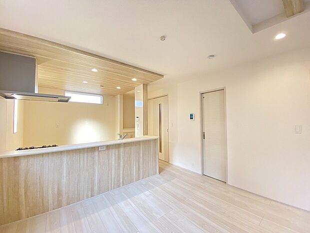 ダイニングキッチン 