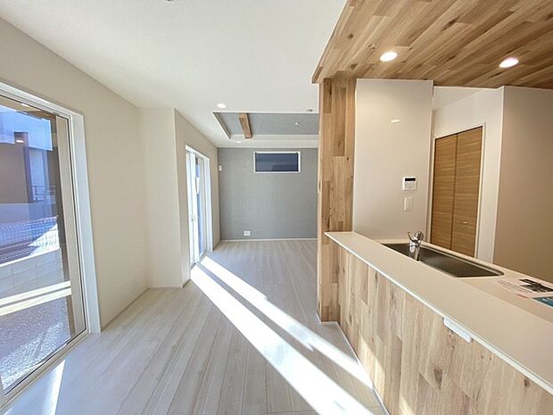 ダイニングキッチン 