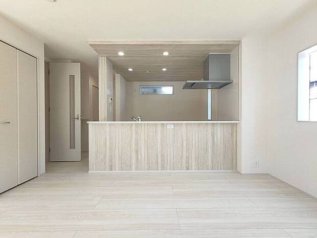 ダイニングキッチン 