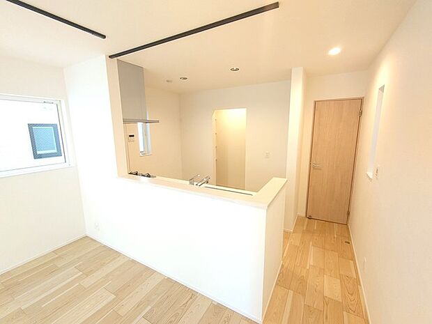 ダイニングキッチン 