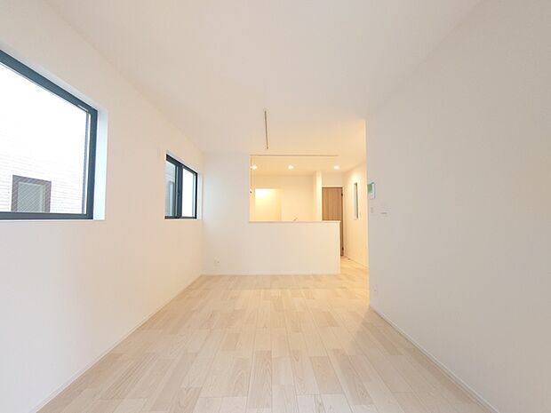 家族団らんの時間も増えそうなくつろぎのLDK。